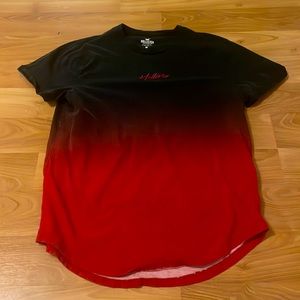 Hollister black to red fade with red text curved hem tee 100% cotton size medium